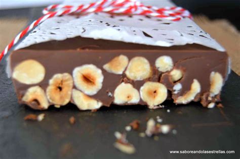 Turrón de chocolate con avellanas y sin lactosa Saboreando las estrellas