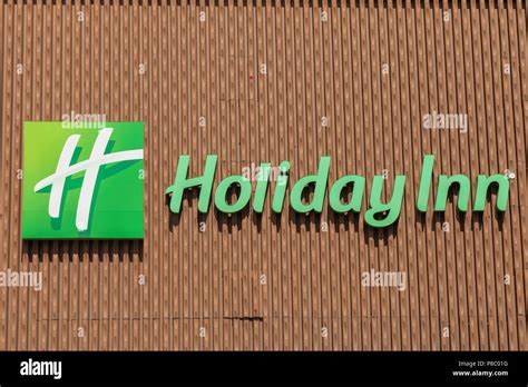 Holiday Inn sign and logo Stock Photo - Alamy