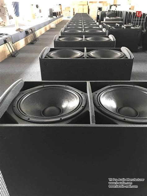 Professional Sound System W Low Frequency Powered Line Array Speaker