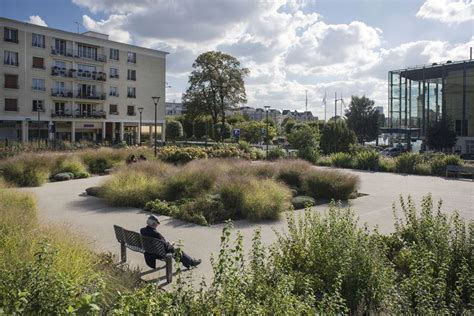 Après la pluie Agence de paysagistes ALP Le parc de Villemessant