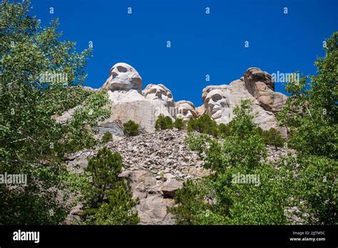 Mount Rushmore National Memorial Depicts The Us Presidents George