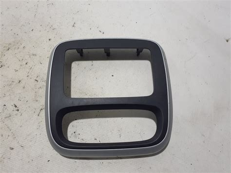 Utilis Renault Trafic Garniture De Panneau Int Rieur R