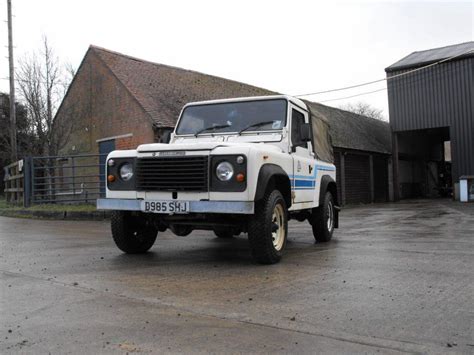 original 1980 Land Rover Defender truckcab offroad for sale