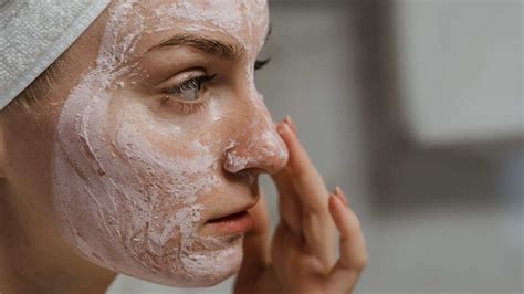 5 Skincare Ingredient Combinations That Spell Disaster For Your Skin