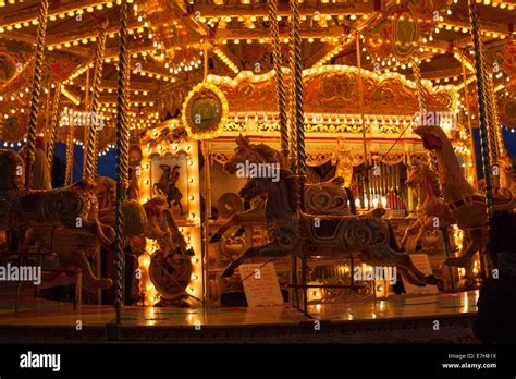 Fairground Carnival Ride Wheel Fun Hi Res Stock Photography And Images