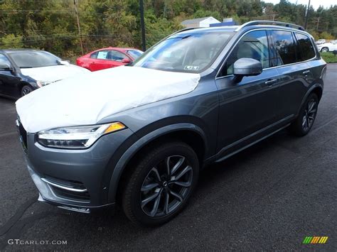 2018 Osmium Grey Metallic Volvo XC90 T6 AWD Momentum 123002671 Photo