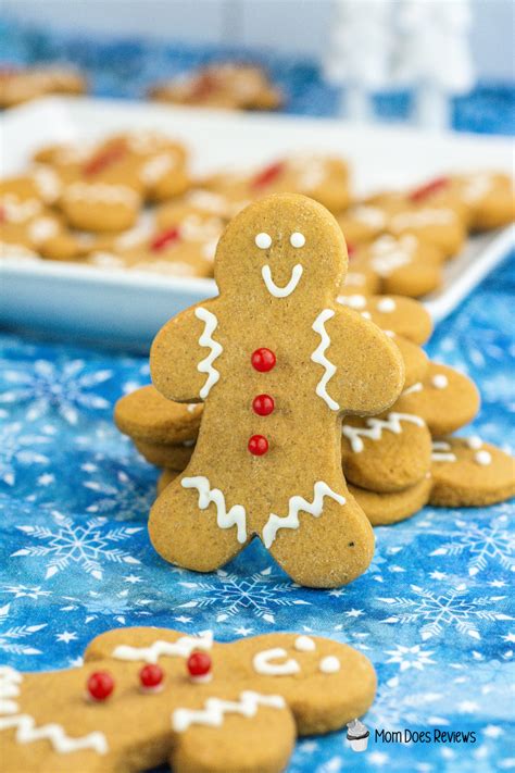 Best Gingerbread Men Cookie Recipe Mom Does Reviews