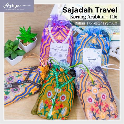 Jual Souvenir Sajadah Kerang Free Pouch Tile Satin Bridal Premium