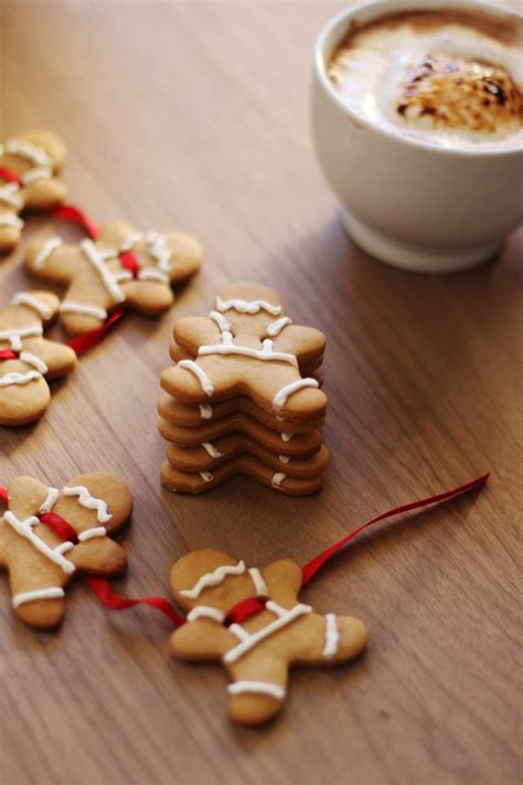 Gingerbread Men Garland – HonestlyYUM