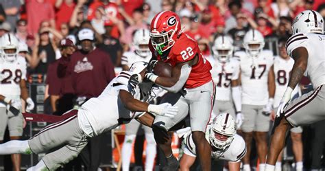 Georgia Football Injury Report Branson Robinson Out For Texas Game