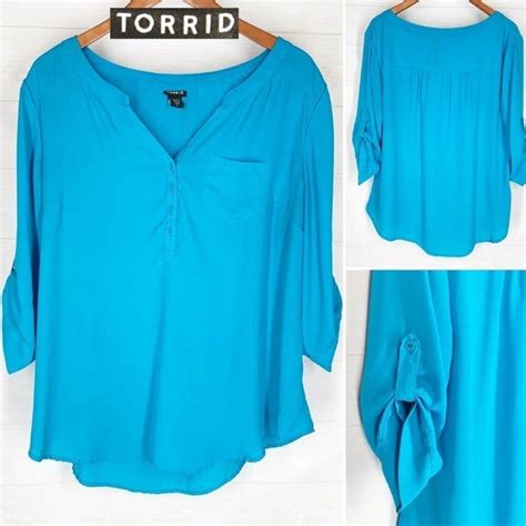 Torrid 1x Blouse Plus Turquoise Tab Sleeve V Neck Heres A Pretty