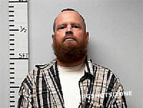 FOX CALVIN RAY 04 01 2024 Hardin County Mugshots Zone