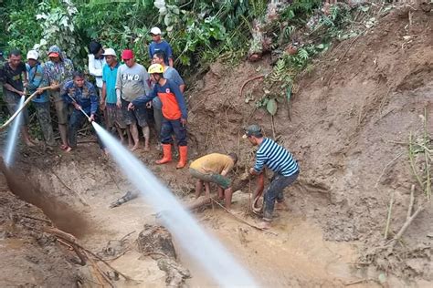 Bencana Tanah Longsor Terjadi Secara Tiba Tiba Dan Tewaskan Dua Warga