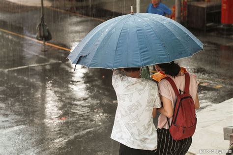 快訊／國家警報響！15縣市大雨特報 大雷雨轟2地 Ettoday生活新聞 Ettoday新聞雲