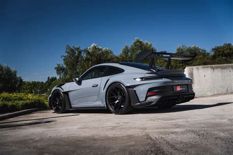 Arctic Grey Porsche 911 Gt3 Rs 992