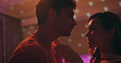 39 Sexy Songs To Add To Your Sex Playlist PS Sex