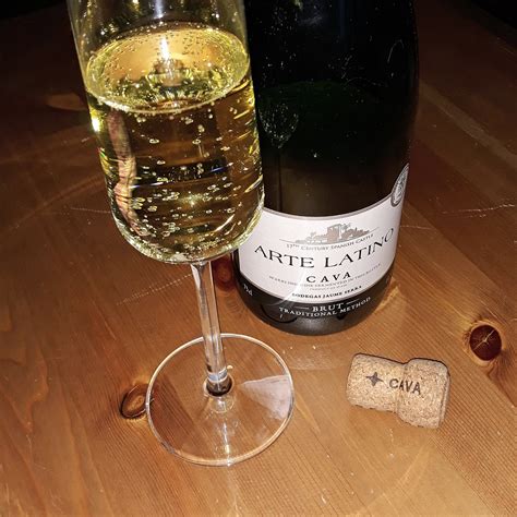 Вино Arte Latino Cava Brut Арте Латино Кава Брют