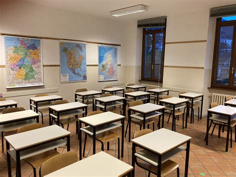 Organici Docenti Ancora Classi Pollaio Da 27 Fino A 31 Alunni