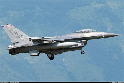 89 2049 United States Air Force General Dynamics F 16c Fighting Falcon Photo By Tommaso Dal Maso