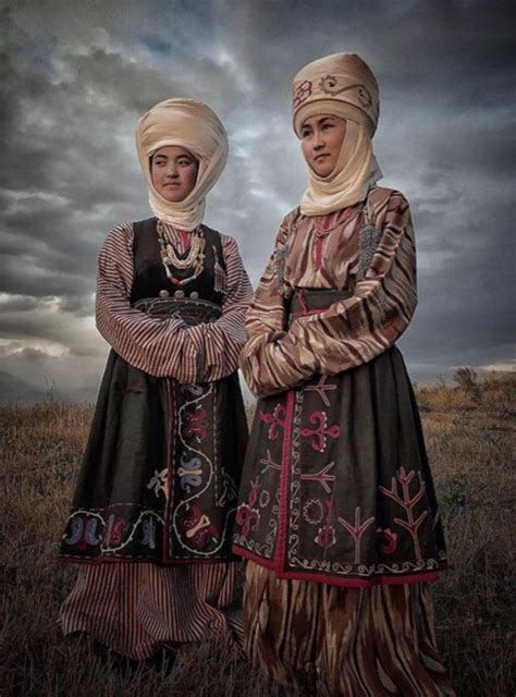 MYTHOLOGIES OF KYRGYZSTAN in 2023 | Boho fashion hippie, National dress ...