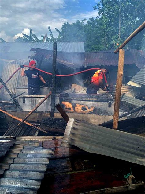 Lapak Di Pasar Tawiri Ludes Dilalap Api MalukuTerkini