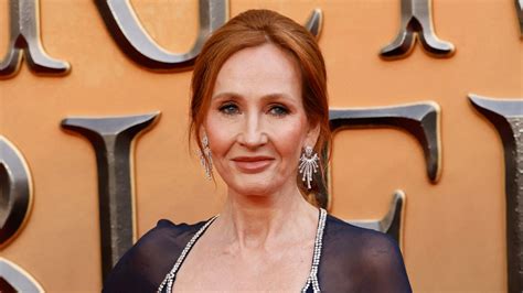 J K Rowling A Le Droit Dexprimer Ses Opinions Personnelles Hbo