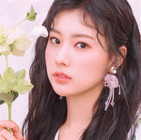 Kang Hyewon Izone Heartiz Violeta Ver Scan Heart Iz Hairdo Wedding Iz One