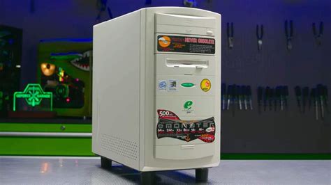 This Nvidia RTX 4090 Sleeper Gaming PC Belongs In A 90s Bedroom 90s