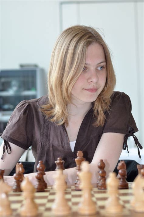 Who S The Hottest Elite Women S Chess Player Chess Players Chess