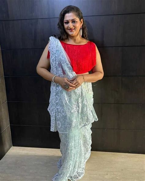 Deivamagal Tv Serial Fame Rekha Krishnappa Hot Chubby Photos In Saree Glamsundari In