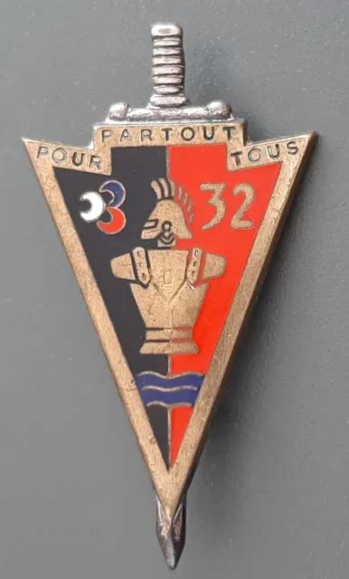 INSIGNE BADGE 32 RG RÉGIMENT DU GÉNIE ORIGINAL DRAGO 1980s EUR 9 99