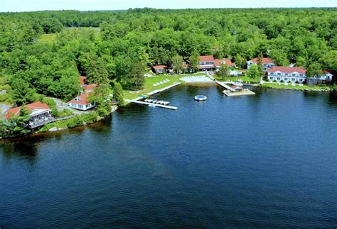 Top Luxury Muskoka Resorts And Hotels In Cottage Country Ontario