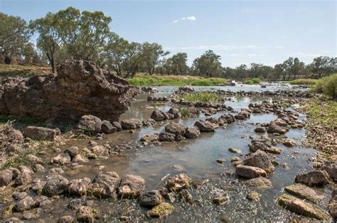 Brewarrina Fish trap - Picture of Brewarrina Aboriginal Fish Traps ...