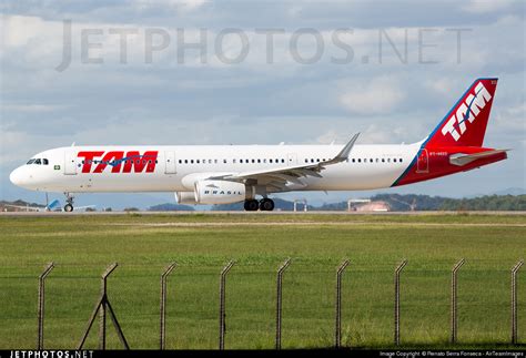 PT MXO Airbus A321 231 TAM Linhas Aéreas Renato Serra Fonseca