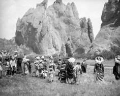 1911 Ute men, women, and children during Round dance at Garden of the Gods American Western ...