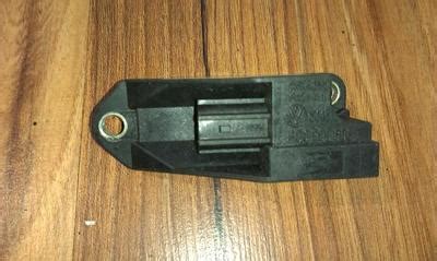 Q Srs Airbag Crash Sensor Volkswagen Golf L New And