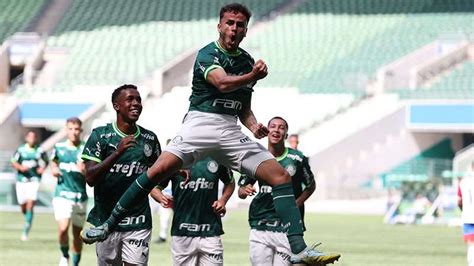 Palmeiras faz três e vence o Fortaleza pelo Brasileiro Sub 20