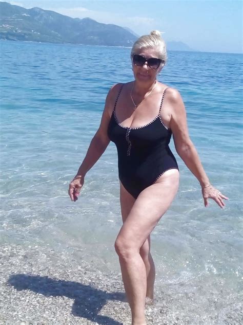 Mature Swimsuit Porn Sex Pictures Pass