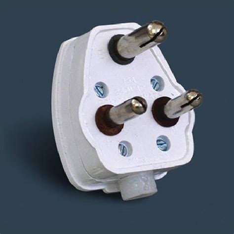 White Plastic Pin Top Plug For Electrical Fitting Rated Voltage V