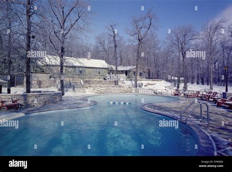 Maryland Presidential Retreat Camp David Lodge And Swimming Pool In