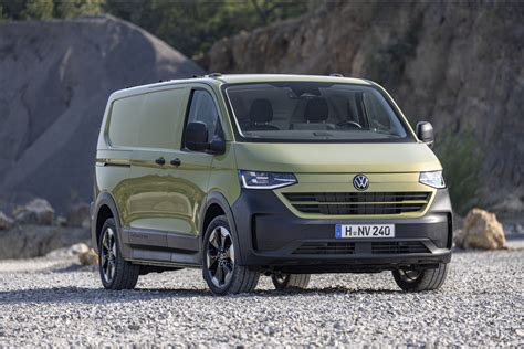 Volkswagen Transporter Teknik özellikler Yakıt tüketimi Boyutlar