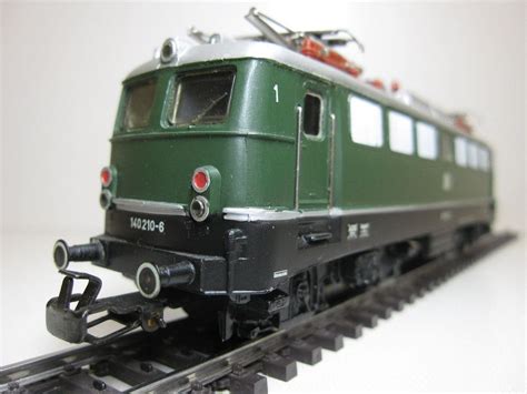 Märklin H0 3040 E Lok BR 140 der DB Acheter sur Ricardo