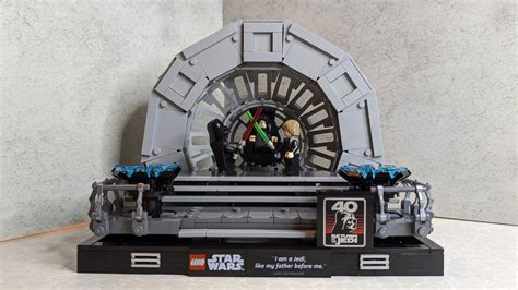 Lego Star Wars Emperor S Throne Room Diorama Review Space