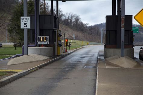 Pa Turnpike In E Zpass We Trust And You Should Too Pittsburgh Magazine