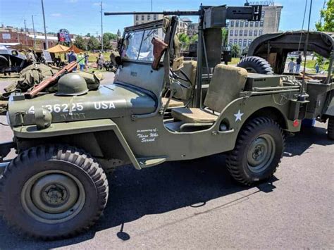 Muskegon's LST 393 is sailing under the radar - TREKERS