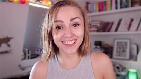 Hannah Witton Announces Her First Book Teneighty — Youtube News