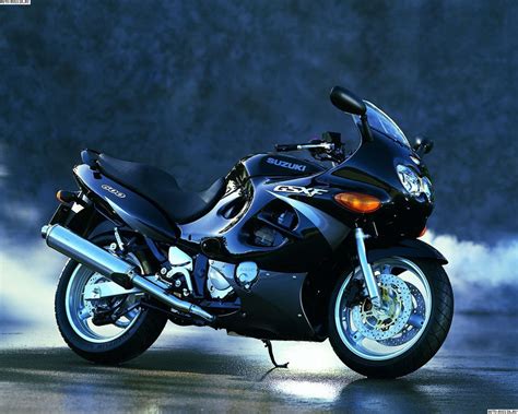 Suzuki Gsx F