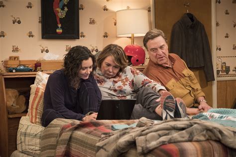 Roseanne: Season 11 Renewal for ABC TV Show Revival - canceled ...