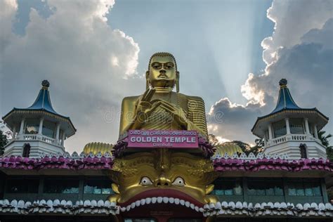 Golden Temple of Dambulla editorial stock image. Image of landmark - 149039784