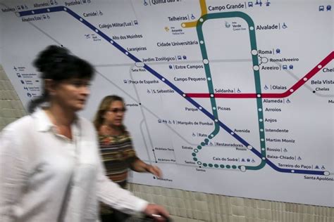 Circulação restabelecida na linha azul do Metro de Lisboa